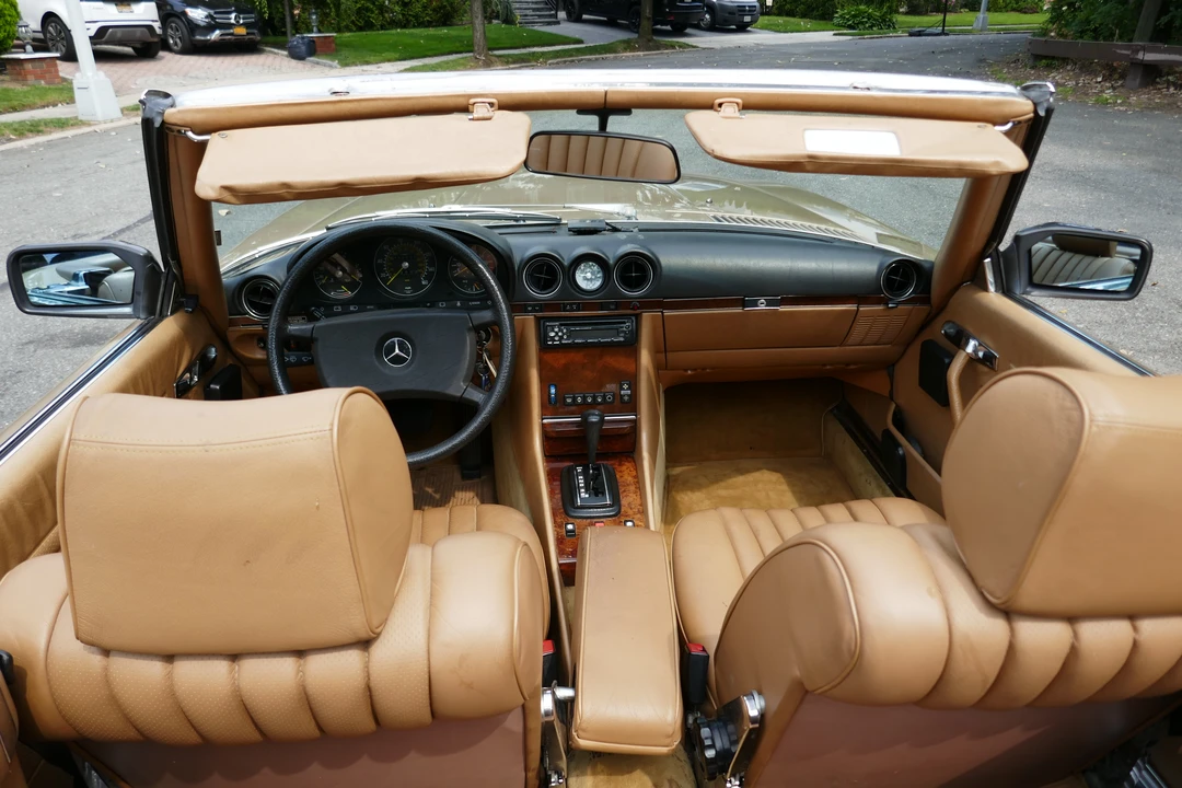 1984 Mercedes-Benz R107 SL-Class - Image 13 of 31