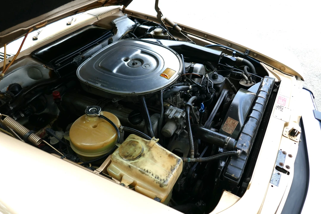 1984 Mercedes-Benz R107 SL-Class - Image 30 of 31