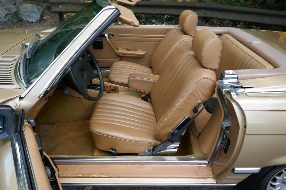 1984 Mercedes-Benz R107 SL-Class - Image 16 of 31