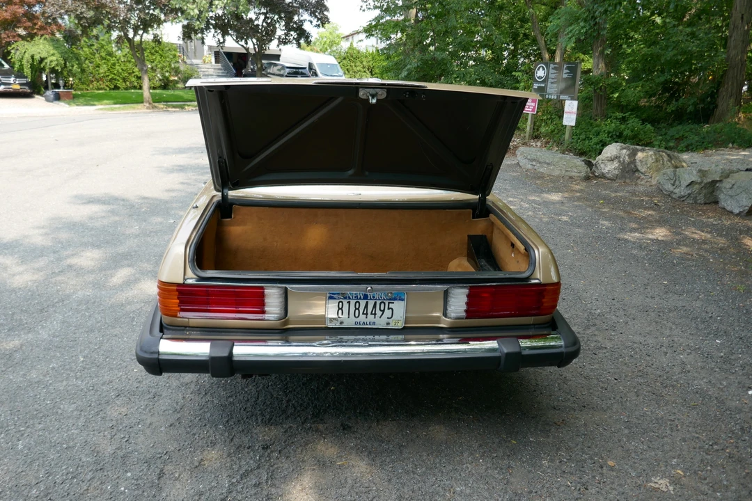1984 Mercedes-Benz R107 SL-Class - Image 31 of 31