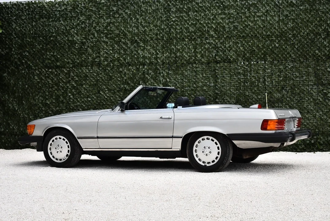 1984 Mercedes-Benz R107 SL-Class - Image 12 of 30