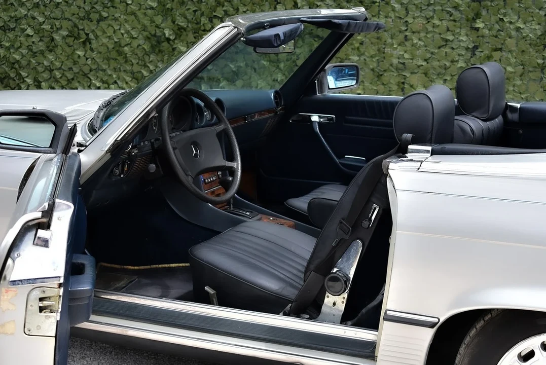 1984 Mercedes-Benz R107 SL-Class - Image 21 of 30