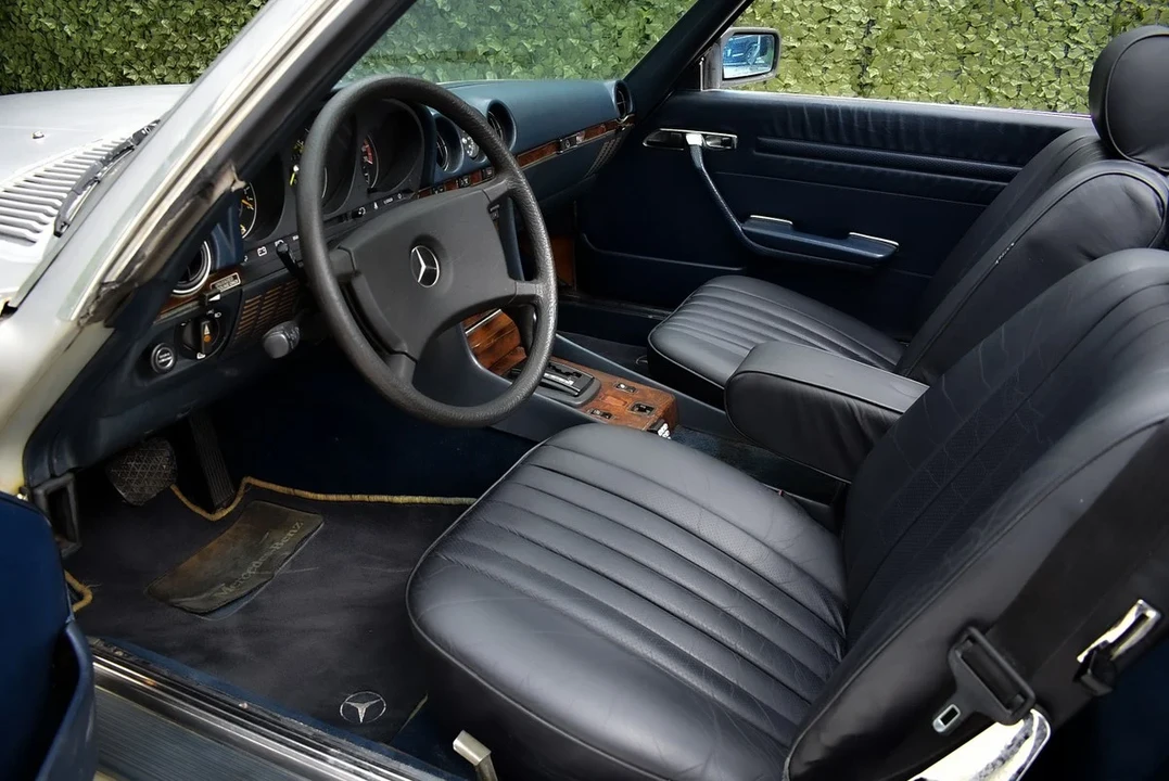 1984 Mercedes-Benz R107 SL-Class - Image 27 of 30