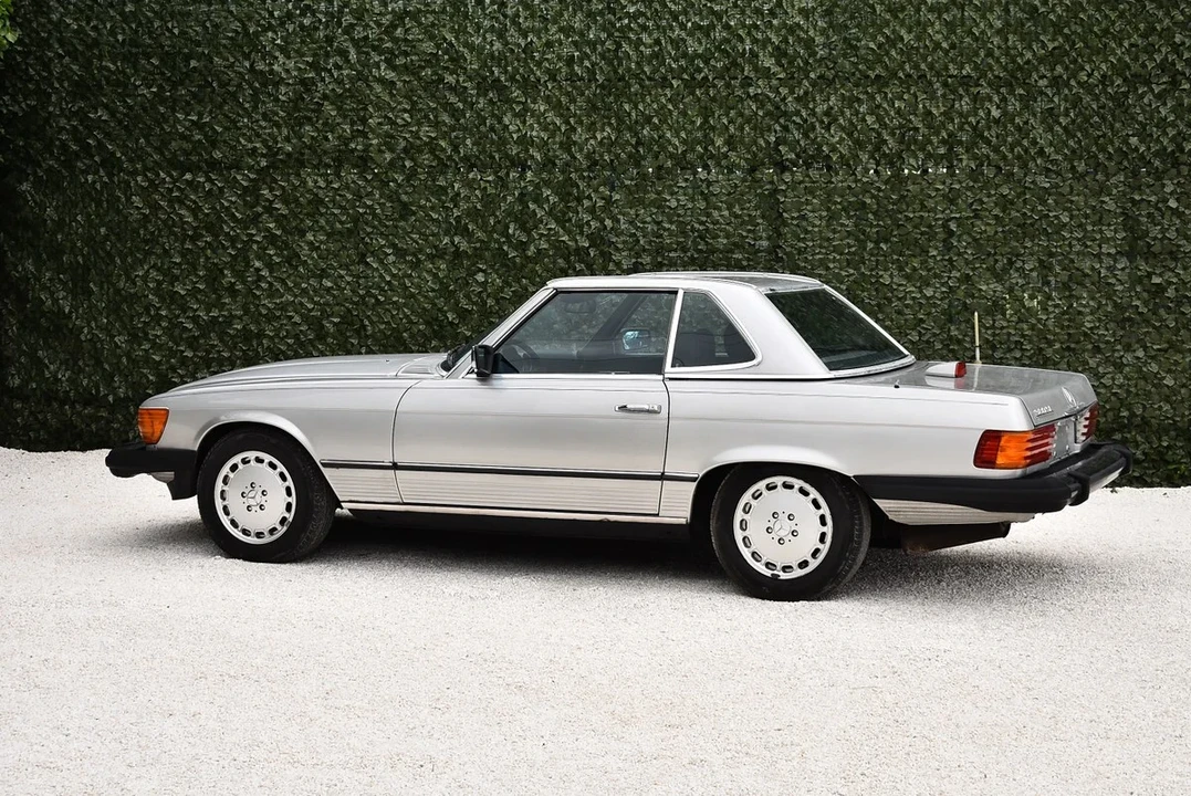 1984 Mercedes-Benz R107 SL-Class - Image 19 of 30