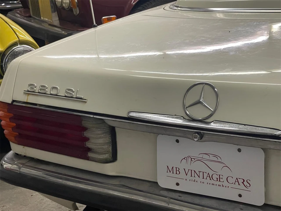 1984 Mercedes-Benz R107 SL-Class - Image 12 of 31