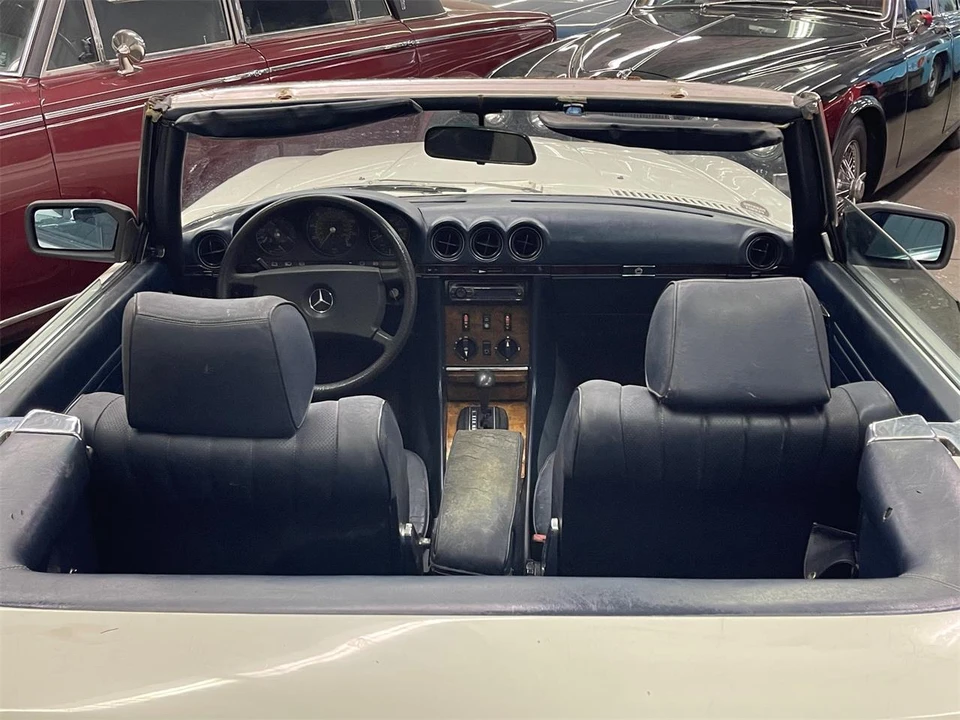 1984 Mercedes-Benz R107 SL-Class - Image 13 of 31