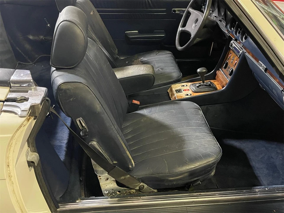 1984 Mercedes-Benz R107 SL-Class - Image 15 of 31