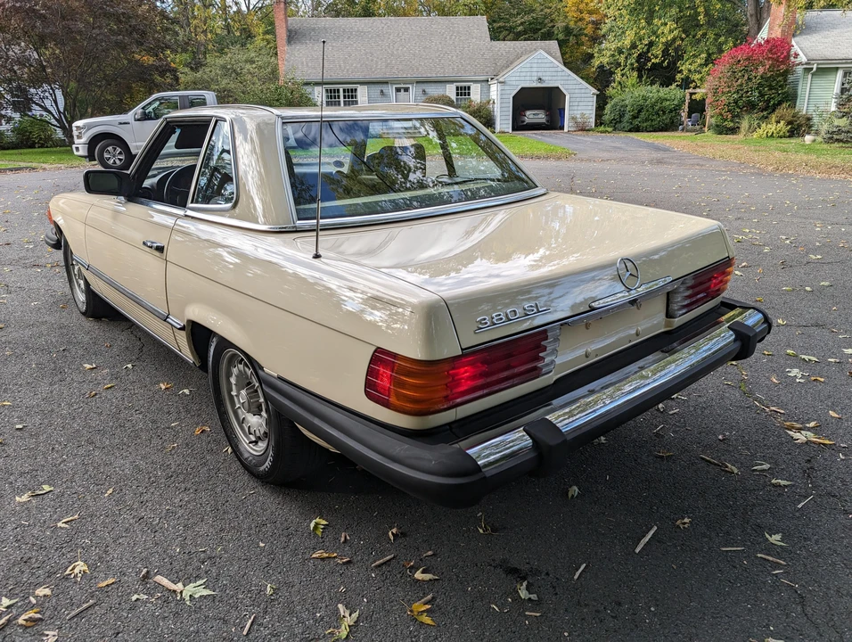 1984 Mercedes-Benz R107 SL-Class - Image 12 of 31