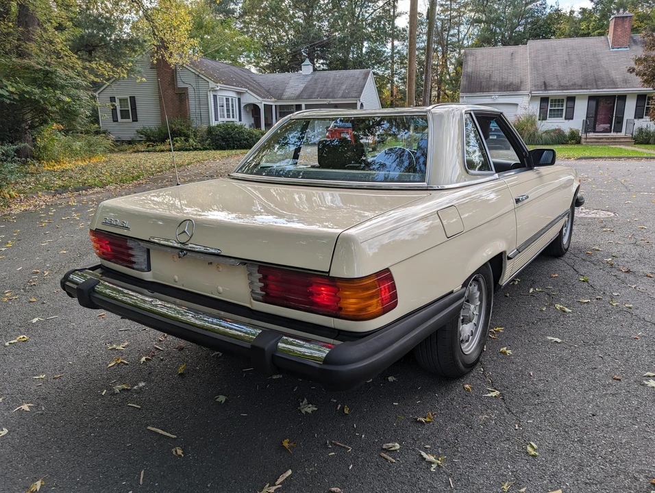1984 Mercedes-Benz R107 SL-Class - Image 15 of 31