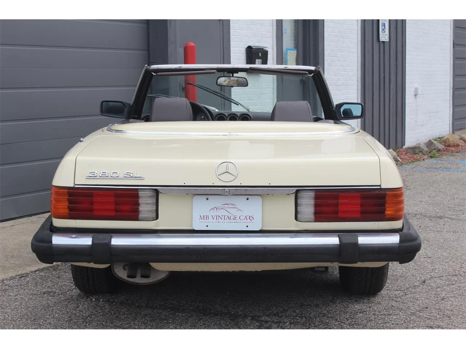 1984 Mercedes-Benz R107 SL-Class - Image 6 of 31