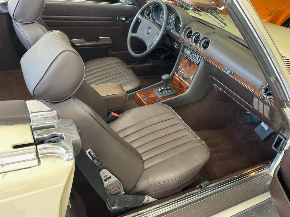 1984 Mercedes-Benz R107 SL-Class - Image 20 of 31
