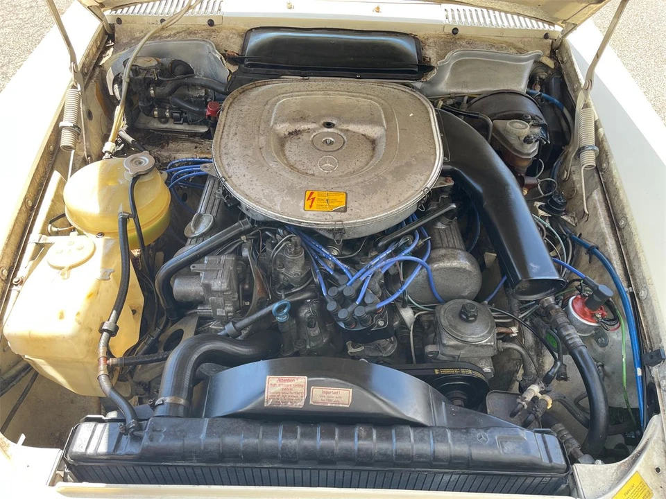 1984 Mercedes-Benz R107 SL-Class - Image 24 of 31