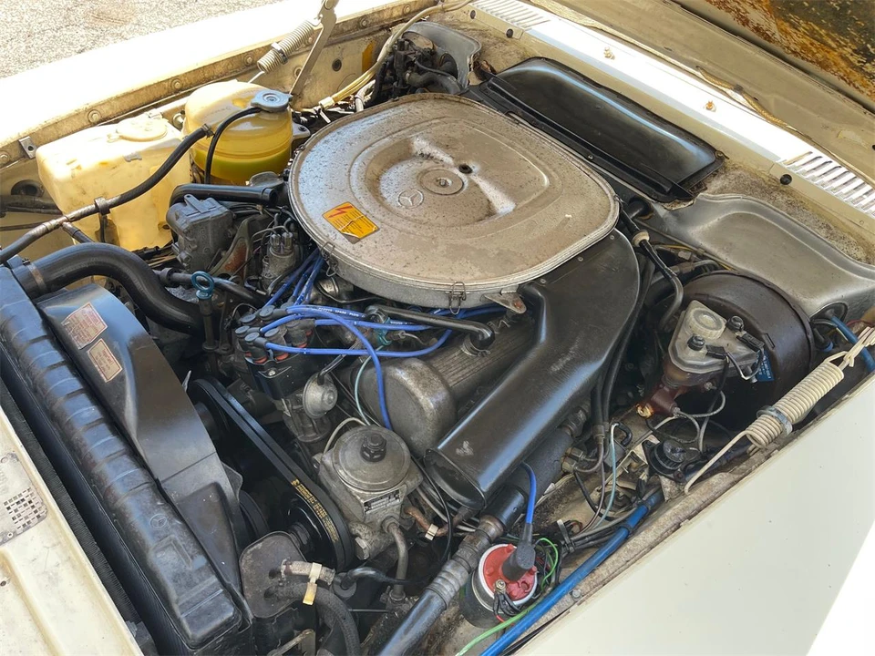 1984 Mercedes-Benz R107 SL-Class - Image 25 of 31