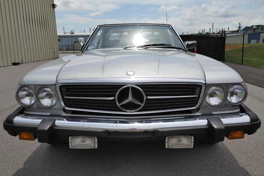 1984 Mercedes-Benz R107 SL-Class - Image 2 of 31
