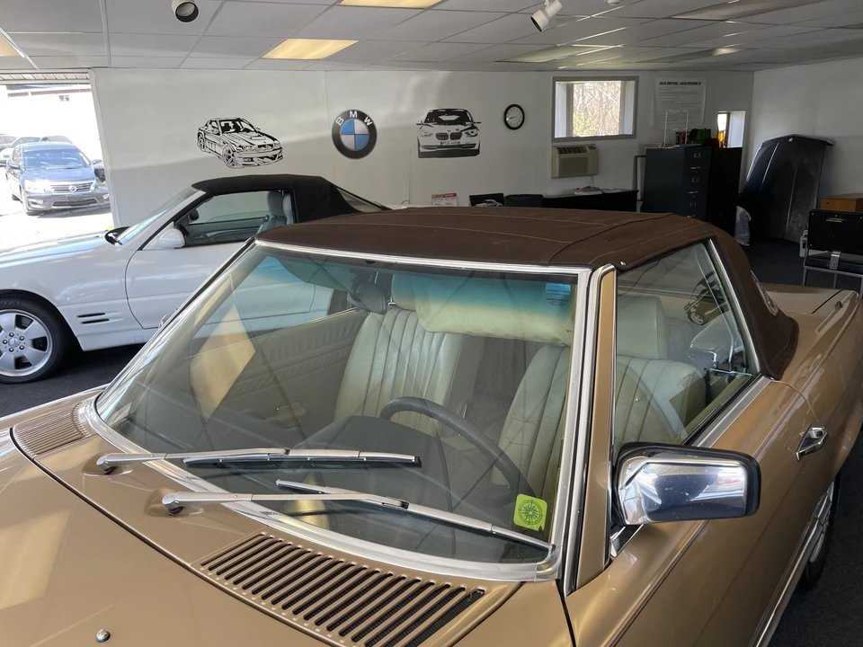 1984 Mercedes-Benz R107 SL-Class - Image 30 of 31