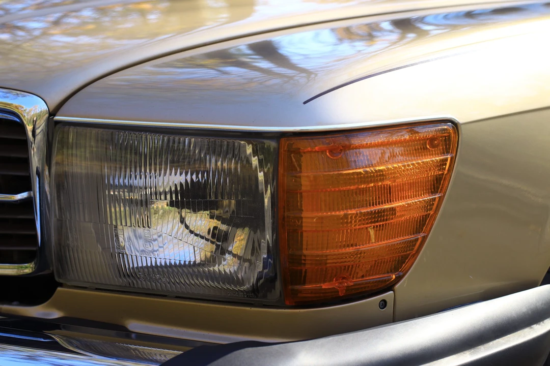 1984 Mercedes-Benz R107 SL-Class - Image 24 of 31