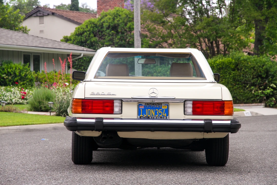 1984 Mercedes-Benz R107 SL-Class - Image 17 of 31