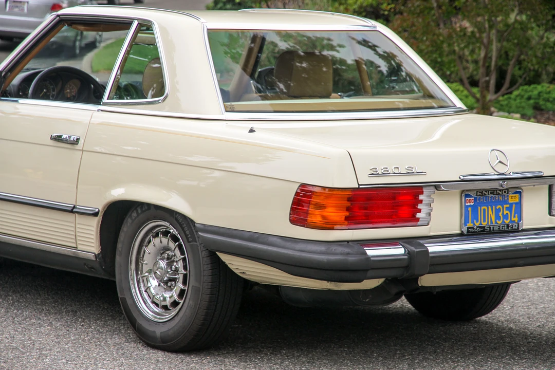 1984 Mercedes-Benz R107 SL-Class - Image 28 of 31