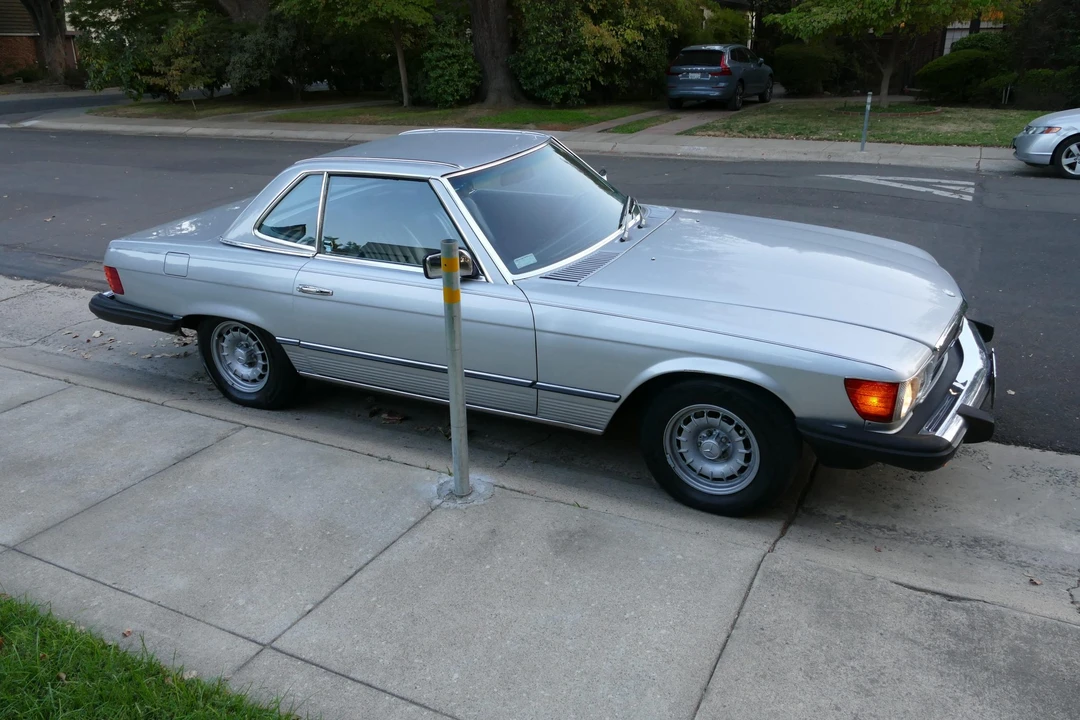 1984 Mercedes-Benz R107 SL-Class - Image 16 of 31