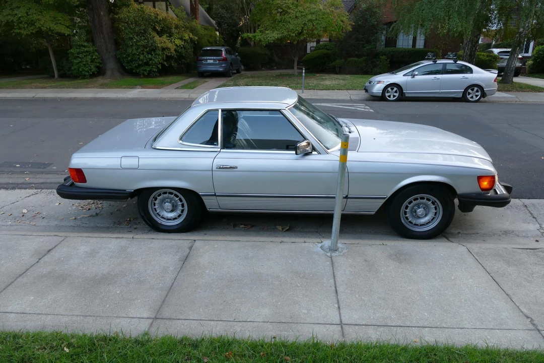1984 Mercedes-Benz R107 SL-Class - Image 15 of 31