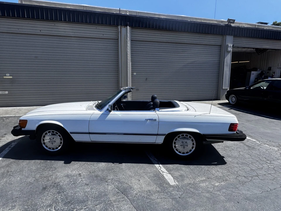 1984 Mercedes-Benz R107 SL-Class - Image 18 of 31