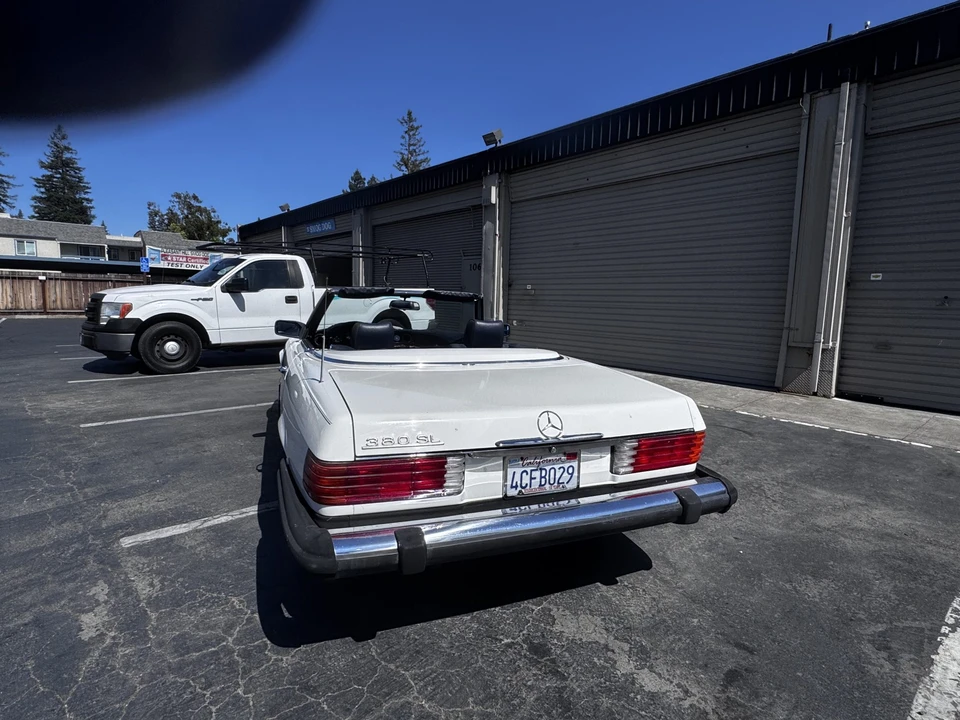 1984 Mercedes-Benz R107 SL-Class - Image 16 of 31