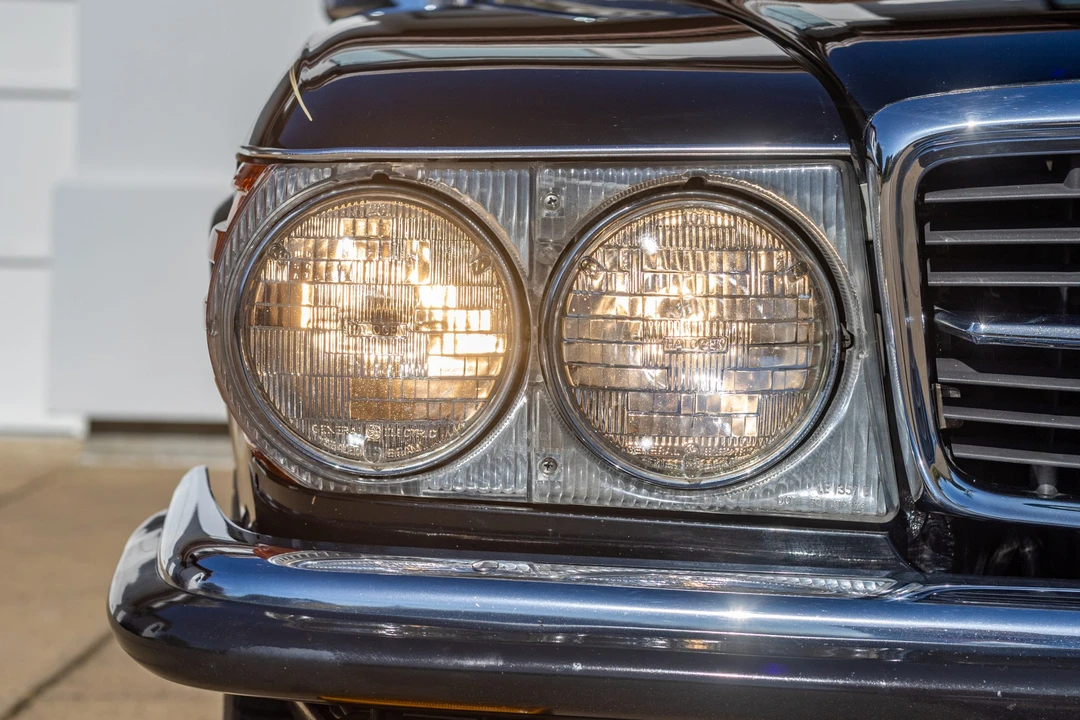 1984 Mercedes-Benz R107 SL-Class - Image 29 of 31