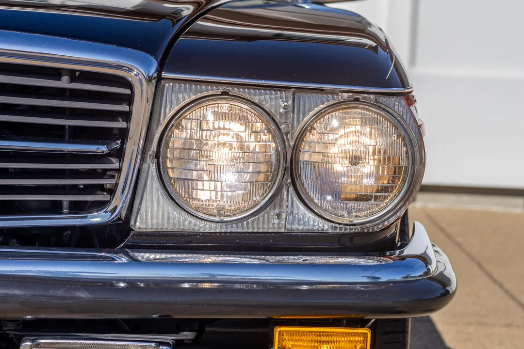1984 Mercedes-Benz R107 SL-Class - Image 30 of 31