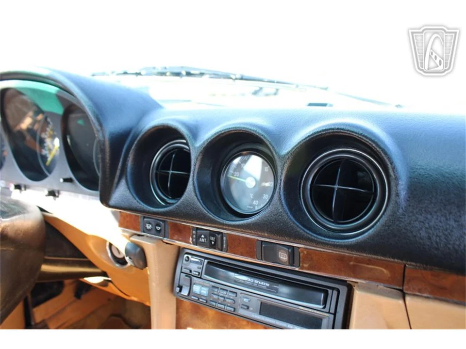 1984 Mercedes-Benz R107 SL-Class - Image 21 of 31