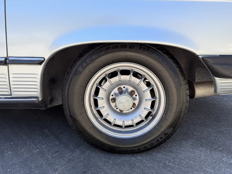 1984 Mercedes-Benz R107 SL-Class - Image 25 of 31