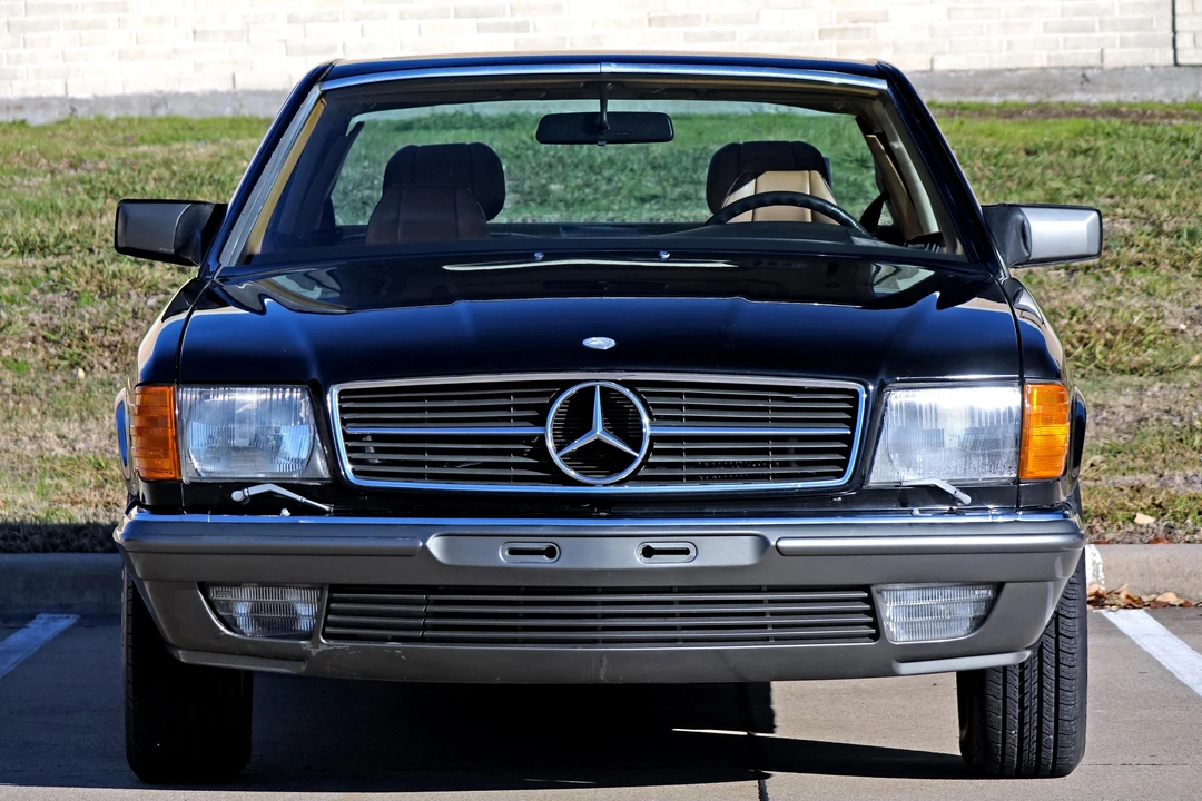 1984 Mercedes-Benz C126 S-Class Coupe - Image 2 of 5