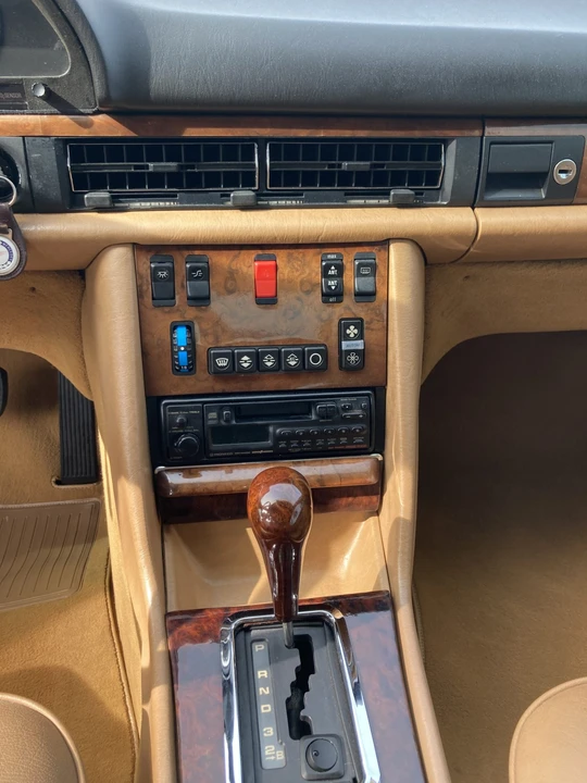 1984 Mercedes-Benz C126 S-Class Coupe - Image 21 of 31