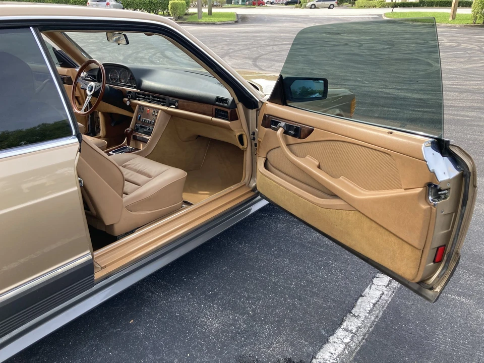 1984 Mercedes-Benz C126 S-Class Coupe - Image 26 of 31