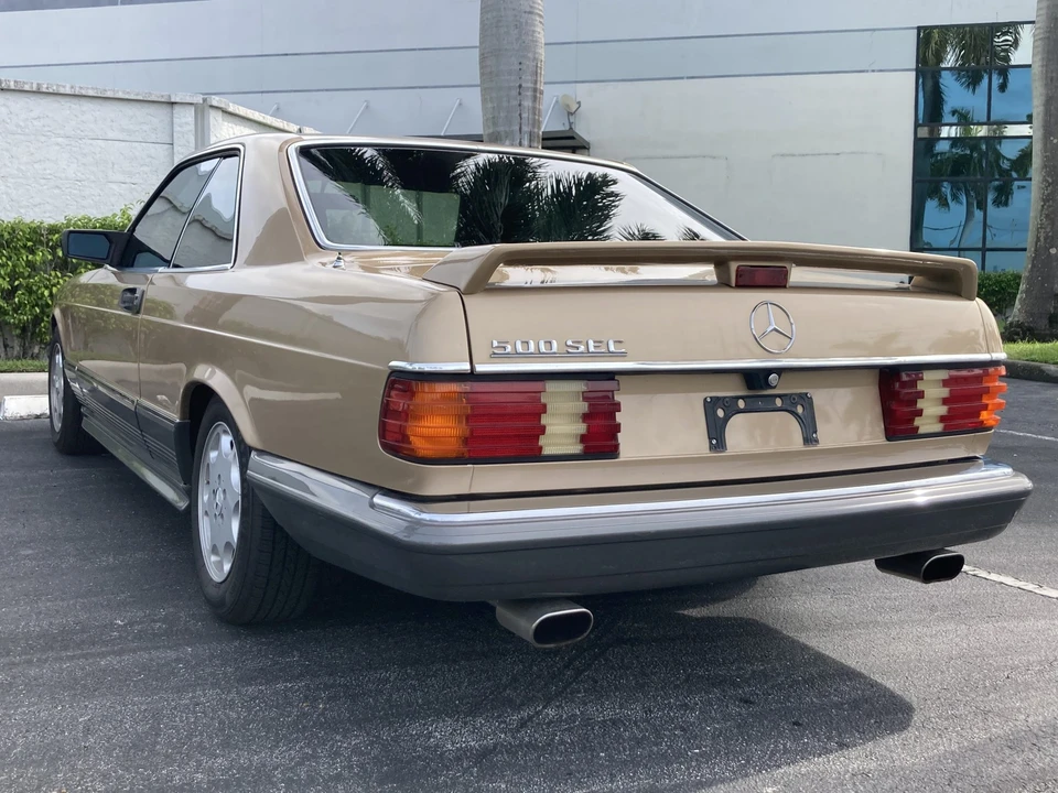 1984 Mercedes-Benz C126 S-Class Coupe - Image 11 of 31