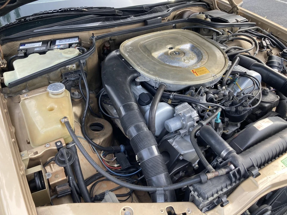 1984 Mercedes-Benz C126 S-Class Coupe - Image 28 of 31