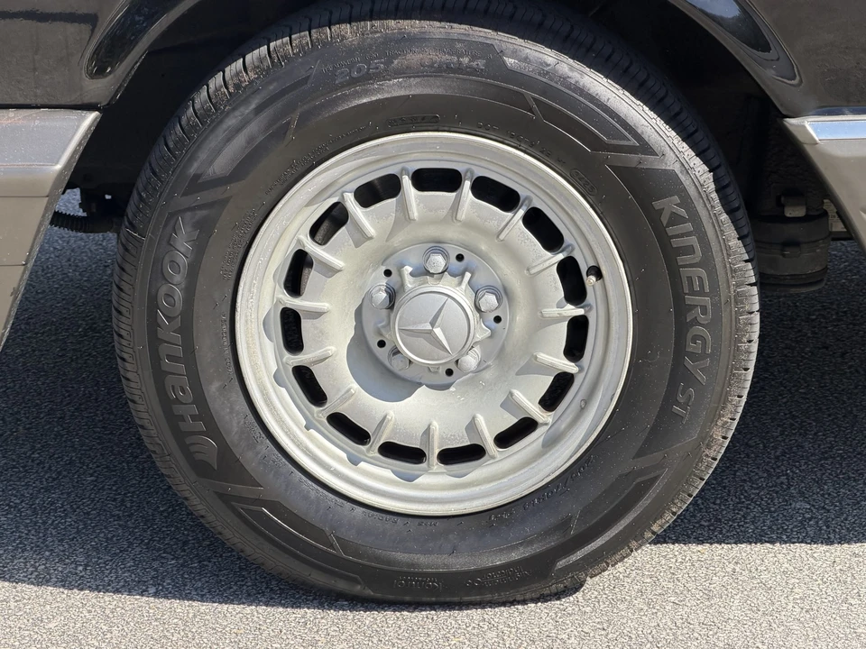 1984 Mercedes-Benz C126 S-Class Coupe - Image 21 of 31