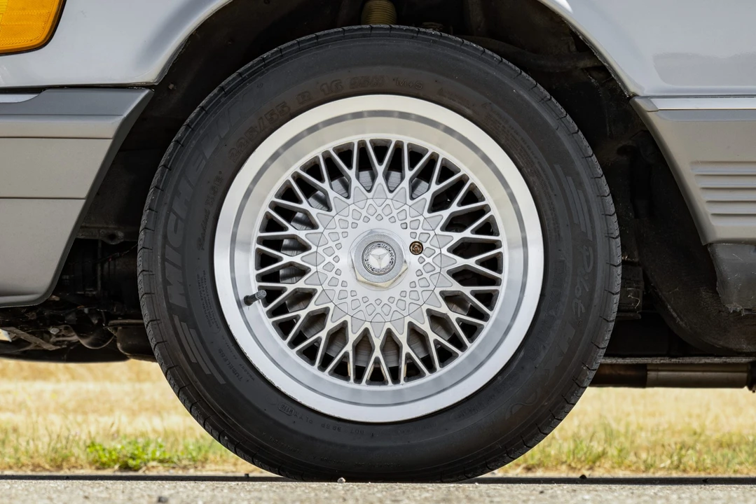 1984 Mercedes-Benz C126 S-Class Coupe - Image 28 of 31