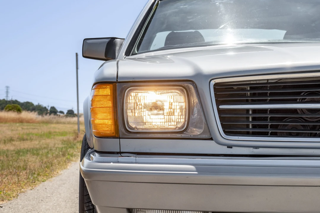 1984 Mercedes-Benz C126 S-Class Coupe - Image 10 of 31