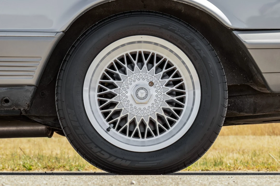 1984 Mercedes-Benz C126 S-Class Coupe - Image 30 of 31