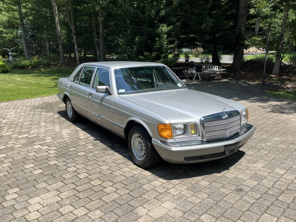 1984 Mercedes-Benz W126 S-Class Sedan - Image 14 of 31