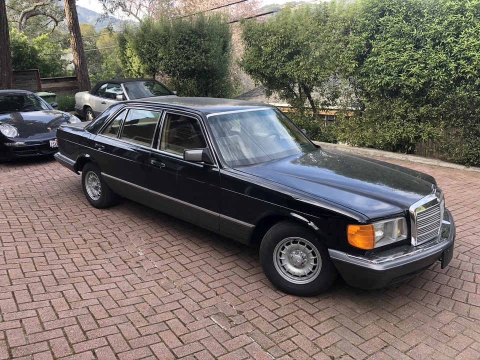 1984 Mercedes-Benz W126 S-Class Sedan - Image 10 of 31
