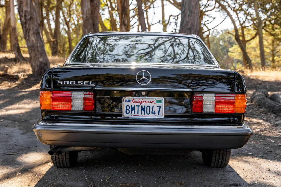 1984 Mercedes-Benz W126 S-Class Sedan - Image 13 of 31