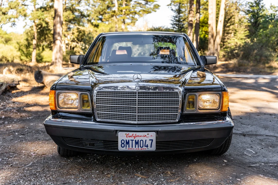 1984 Mercedes-Benz W126 S-Class Sedan - Image 5 of 31