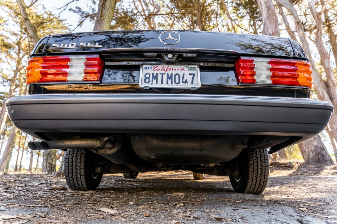 1984 Mercedes-Benz W126 S-Class Sedan - Image 19 of 31