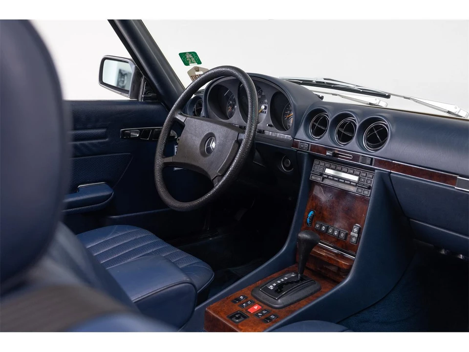 1984 Mercedes-Benz R107 SL-Class - Image 13 of 31