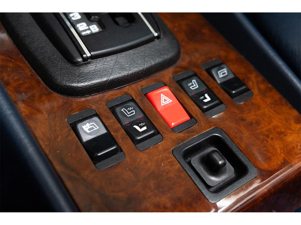 1984 Mercedes-Benz R107 SL-Class - Image 18 of 31