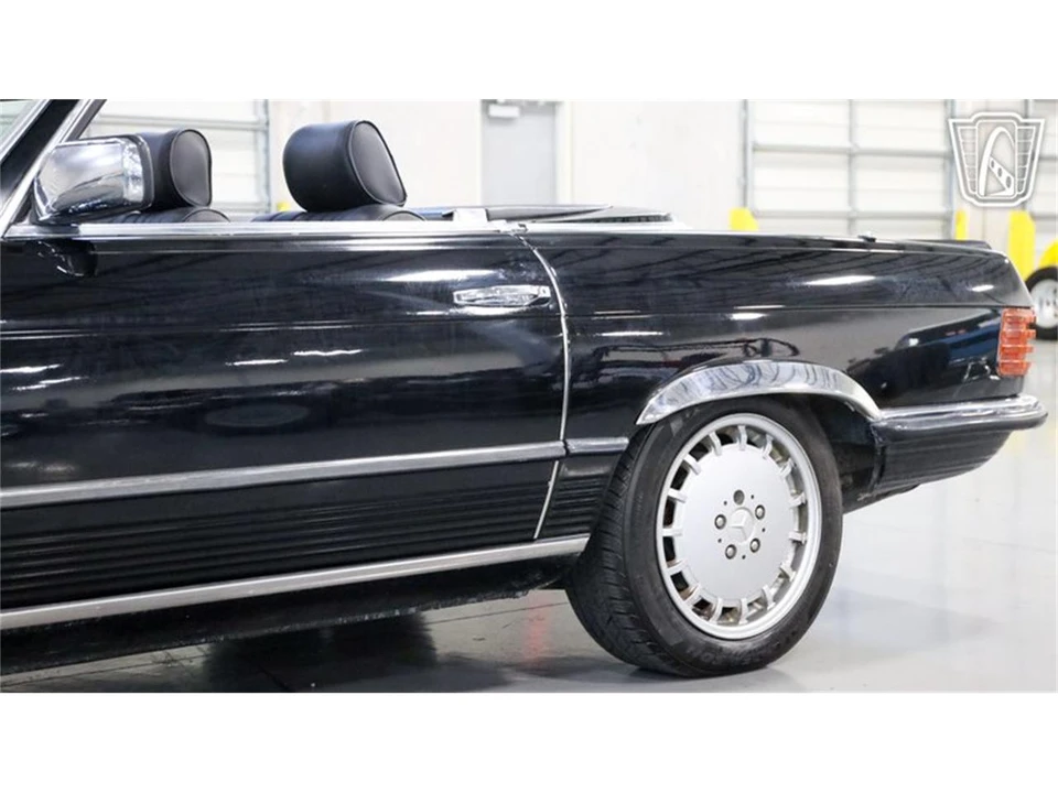 1984 Mercedes-Benz R107 SL-Class - Image 16 of 31
