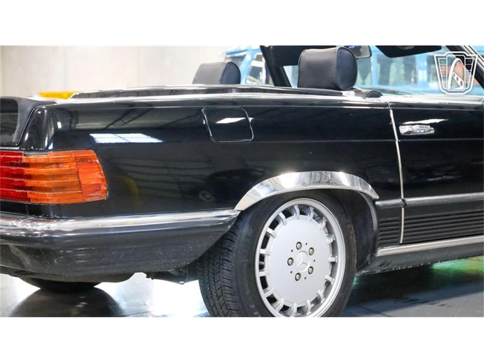 1984 Mercedes-Benz R107 SL-Class - Image 27 of 31
