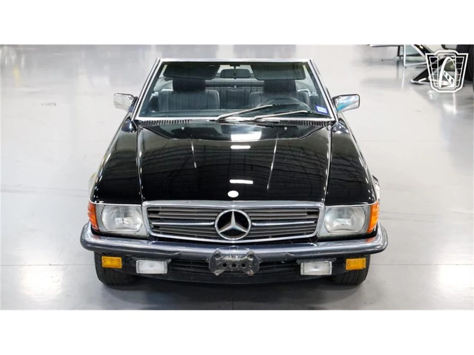 1984 Mercedes-Benz R107 SL-Class - Image 4 of 31