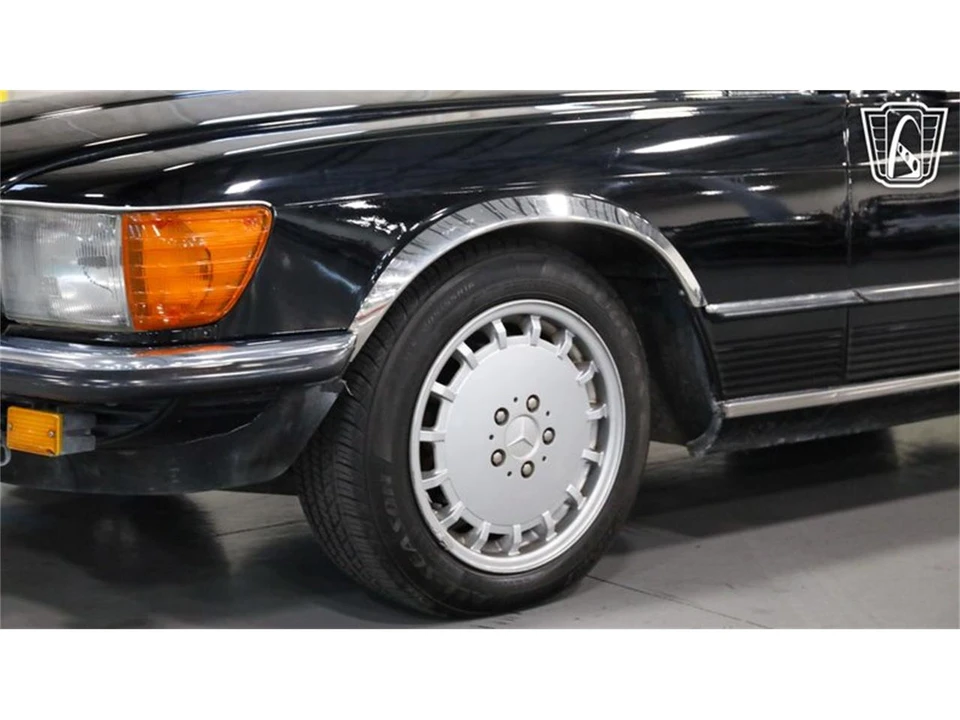 1984 Mercedes-Benz R107 SL-Class - Image 15 of 31
